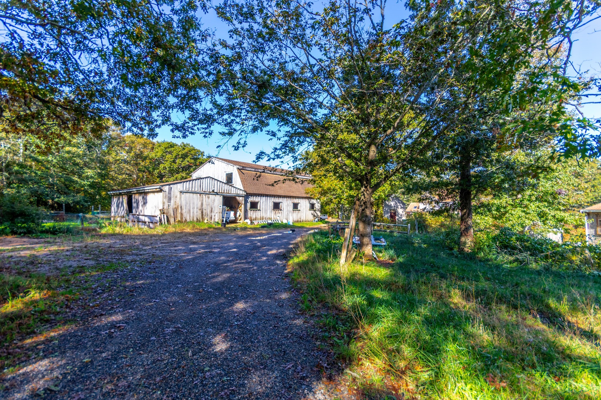 main property photo 19