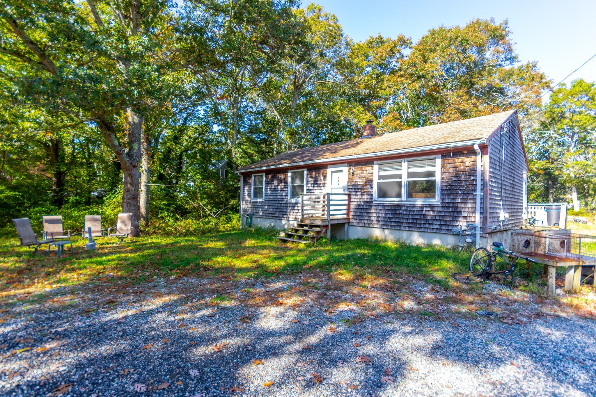 main property photo 23