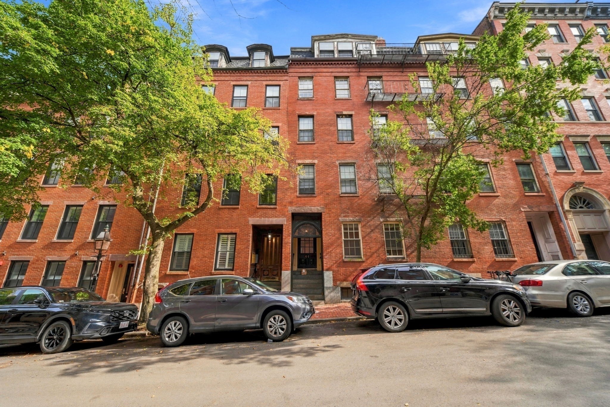 main property photo 22