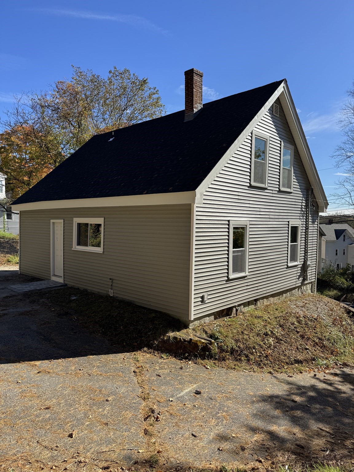 main property photo 4