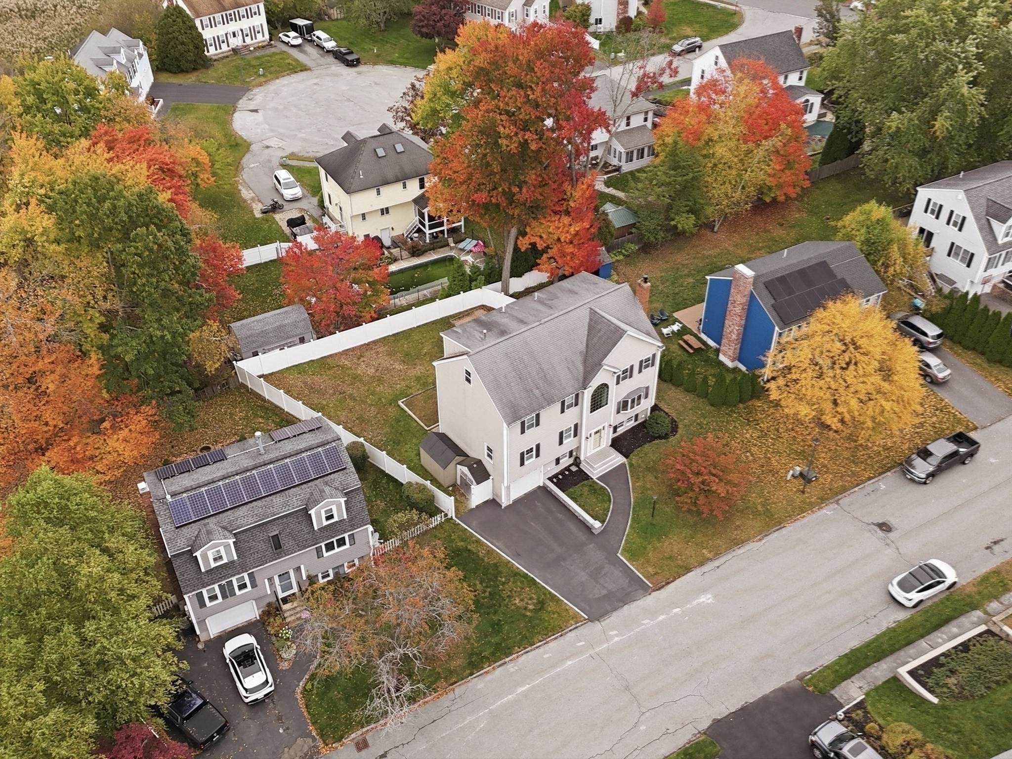 main property photo 25