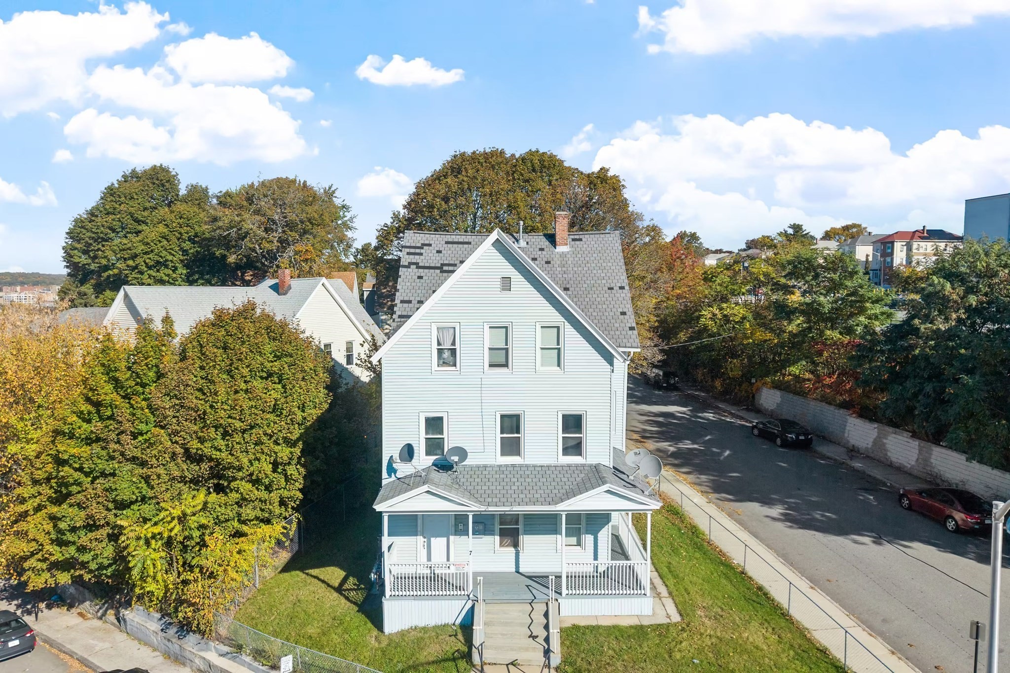 main property photo 10