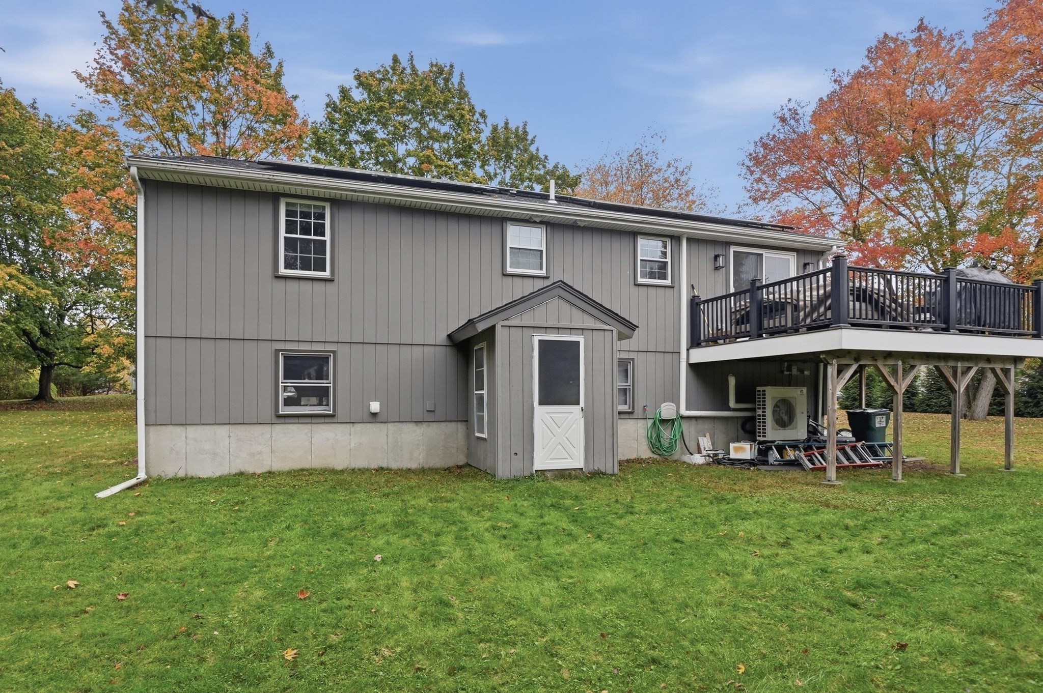 main property photo 32