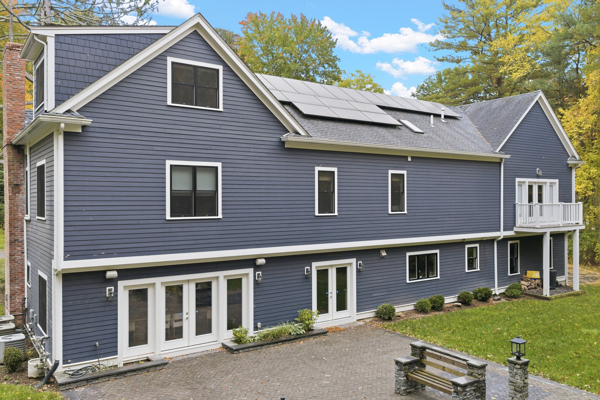 main property photo 40