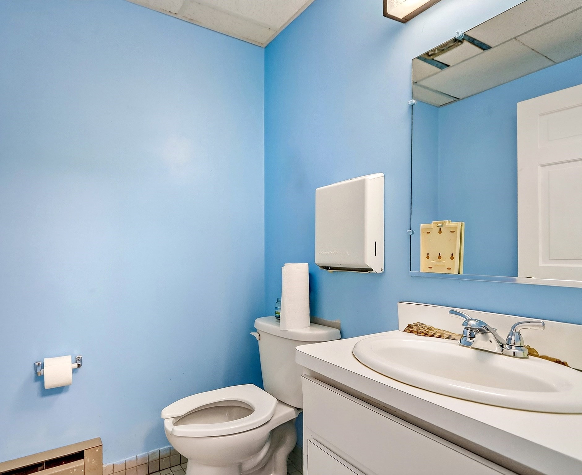 main property photo 12