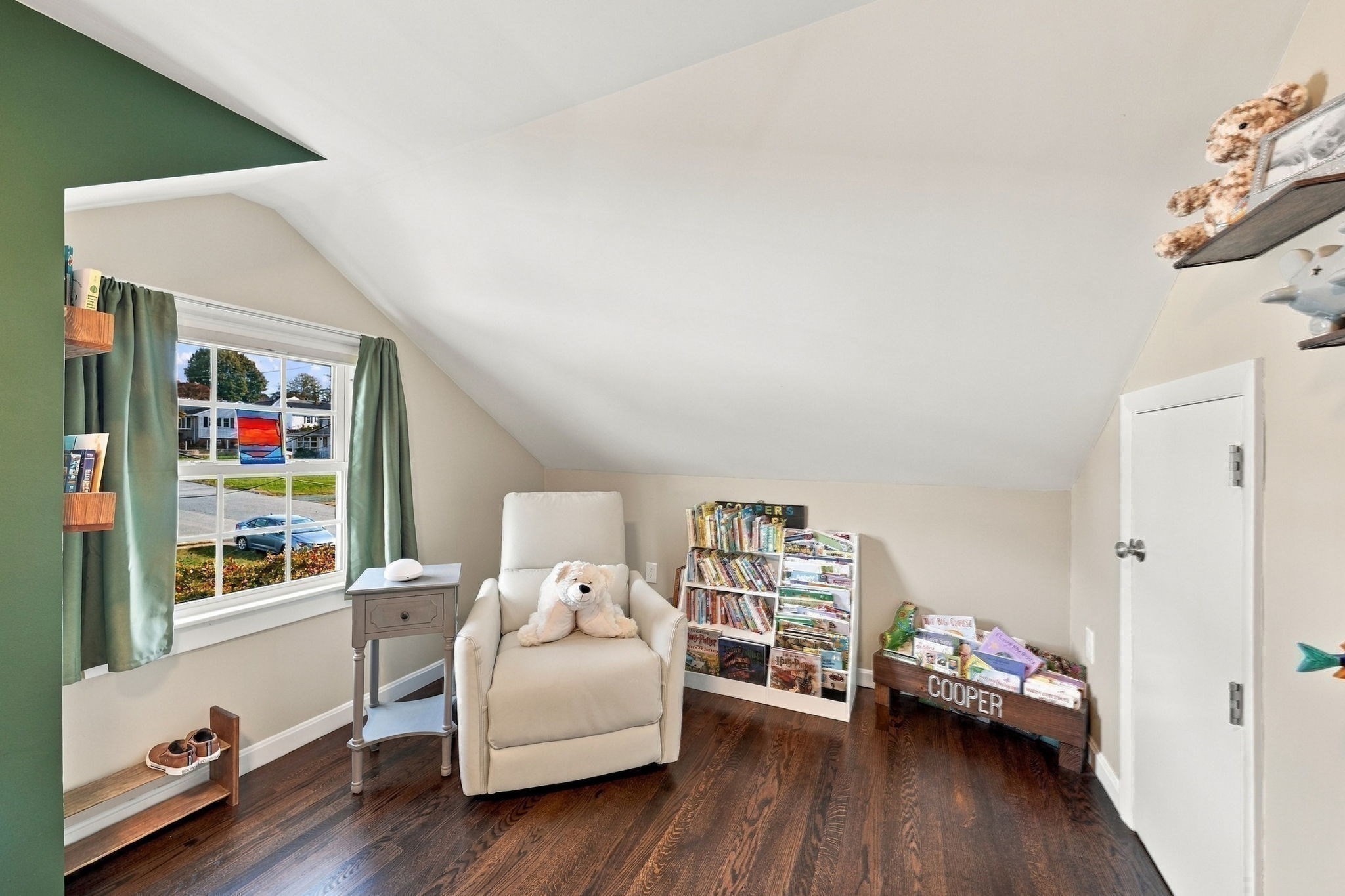 main property photo 18