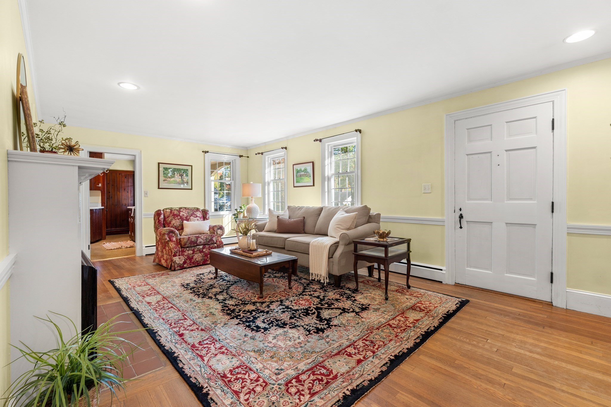 main property photo 5