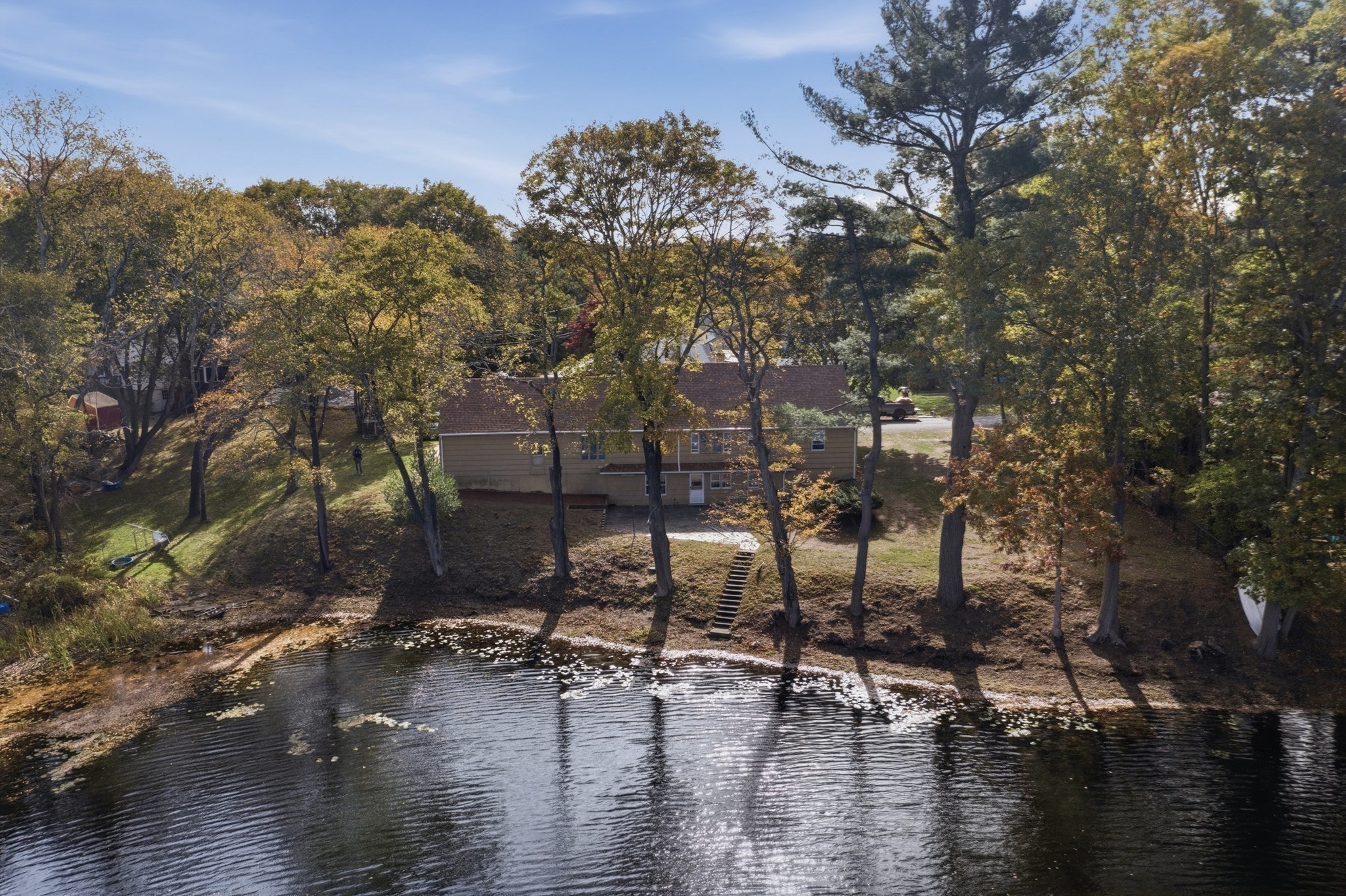 main property photo 16