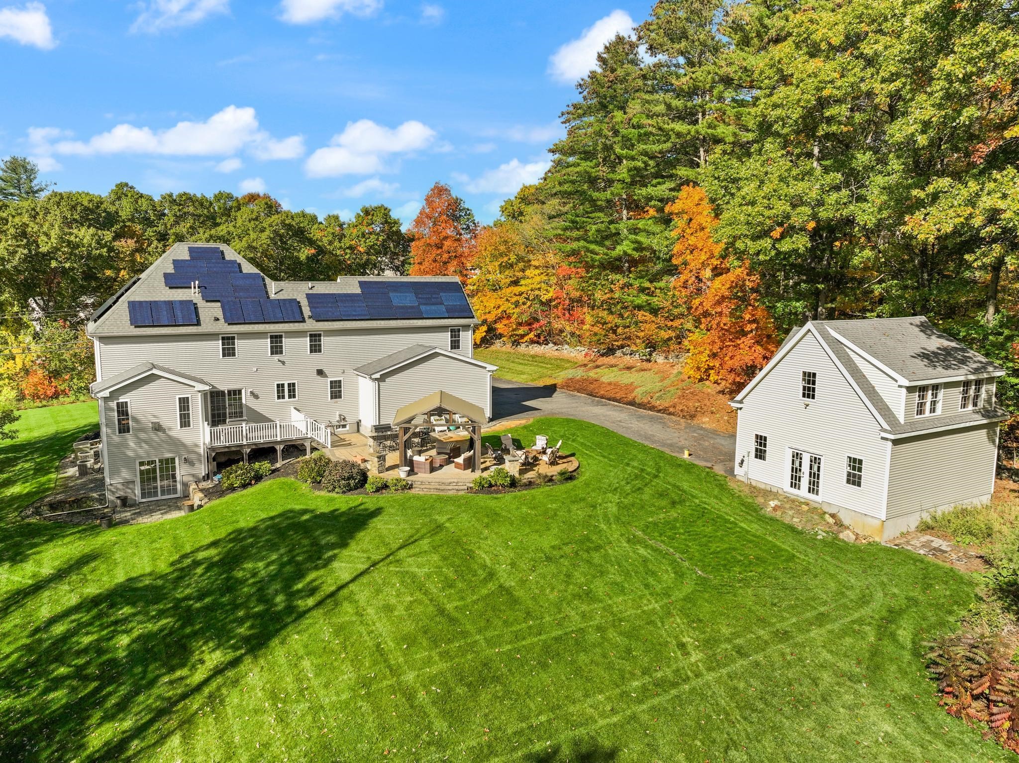 main property photo 41