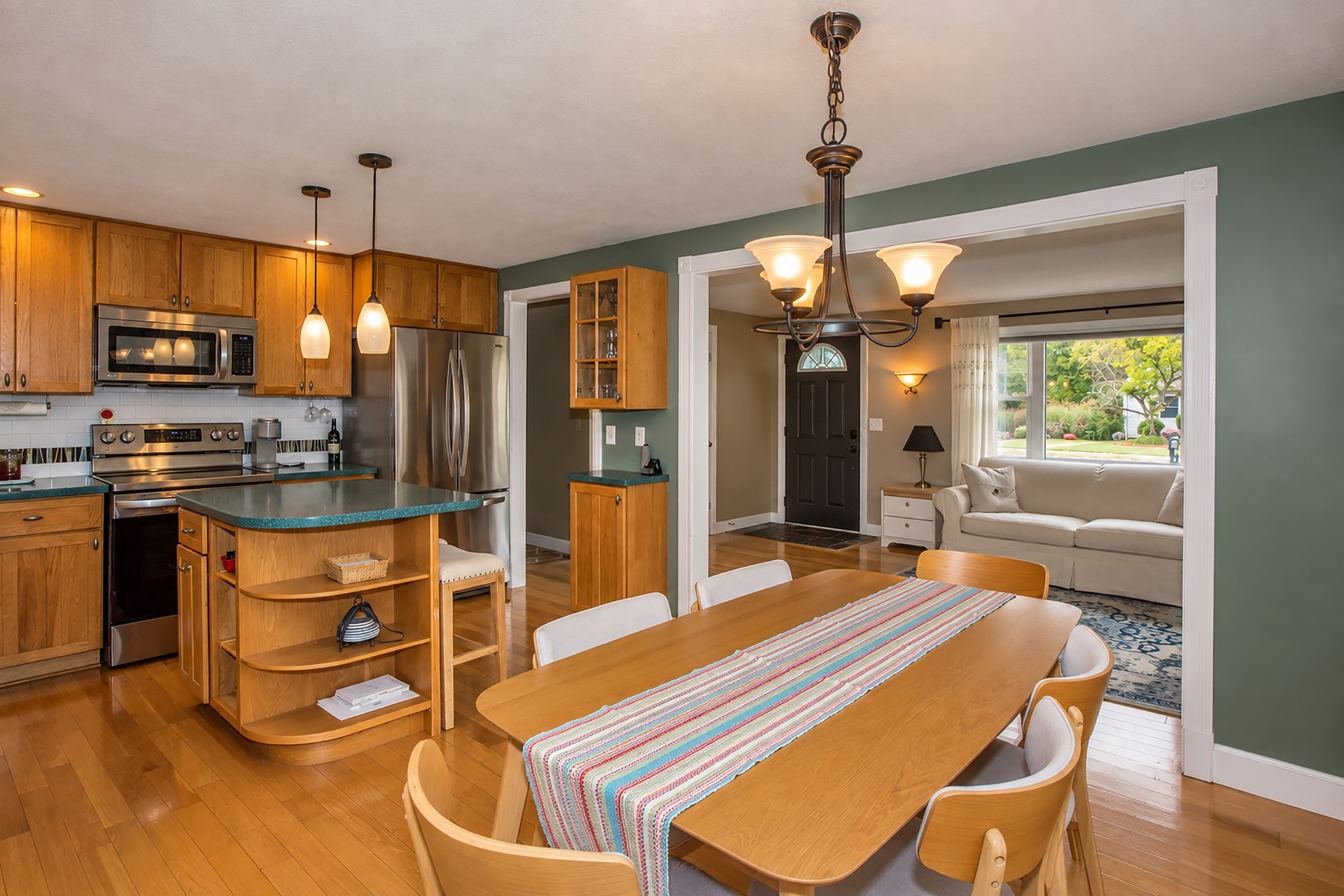 main property photo 10