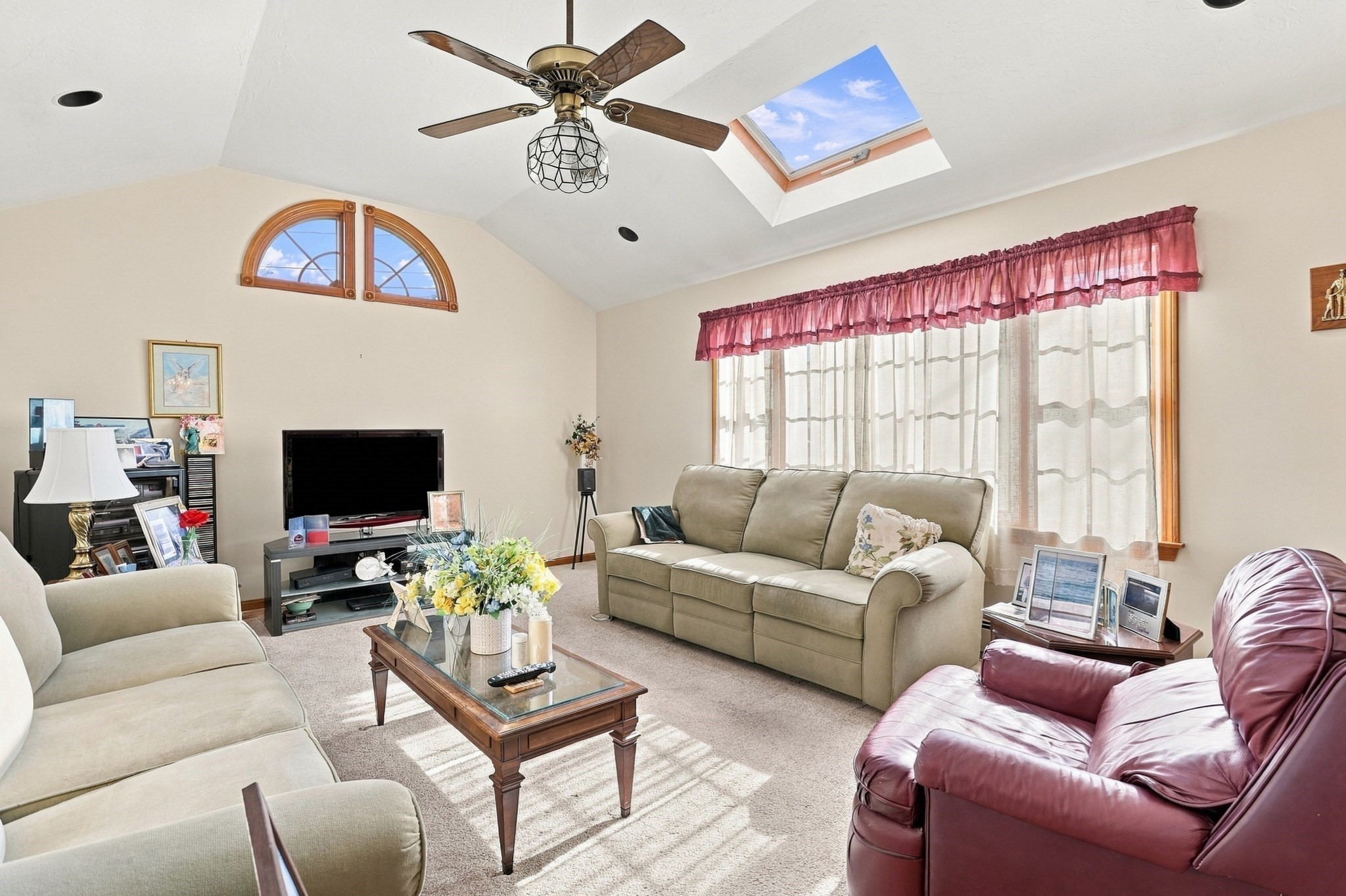 main property photo 15