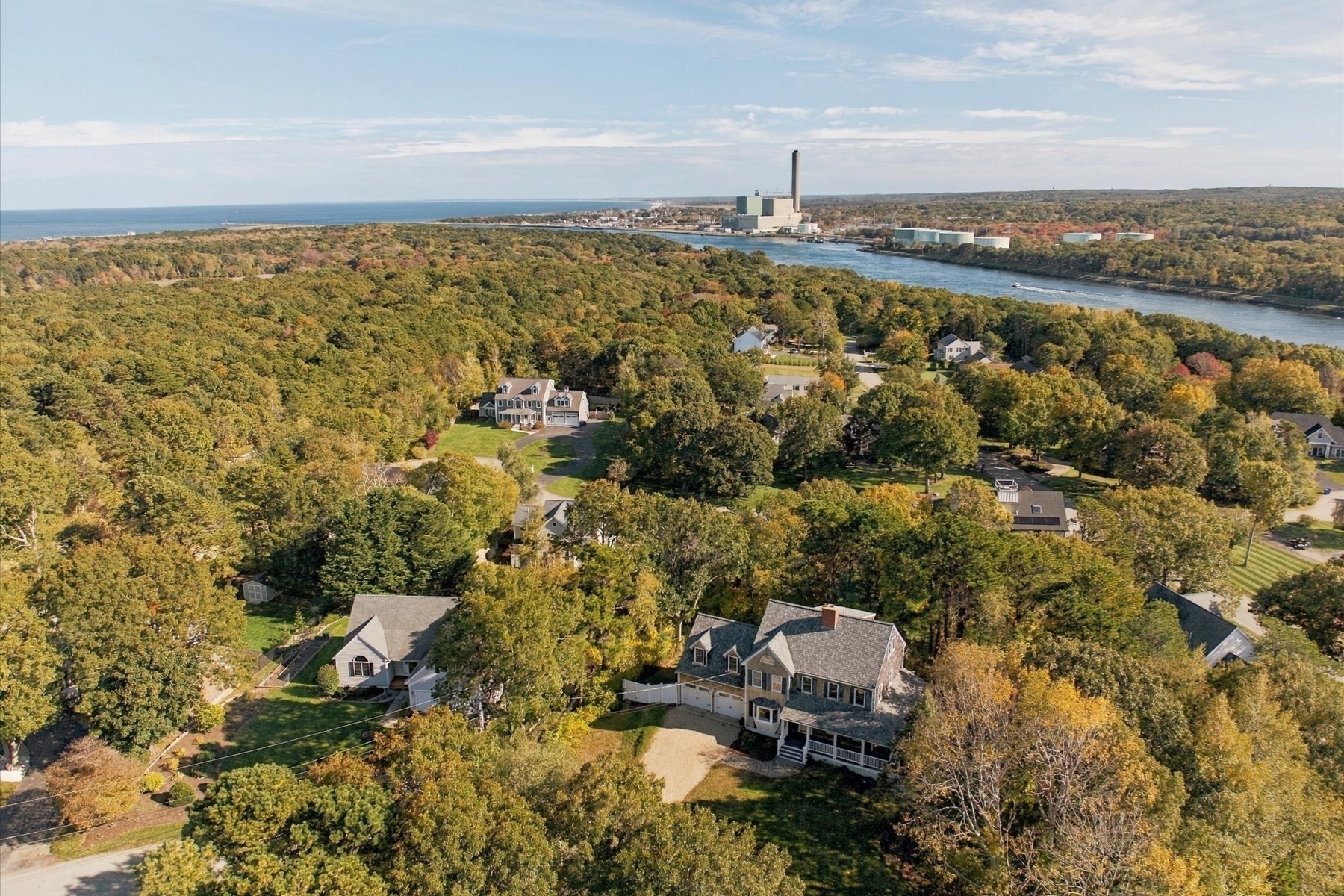 main property photo 39