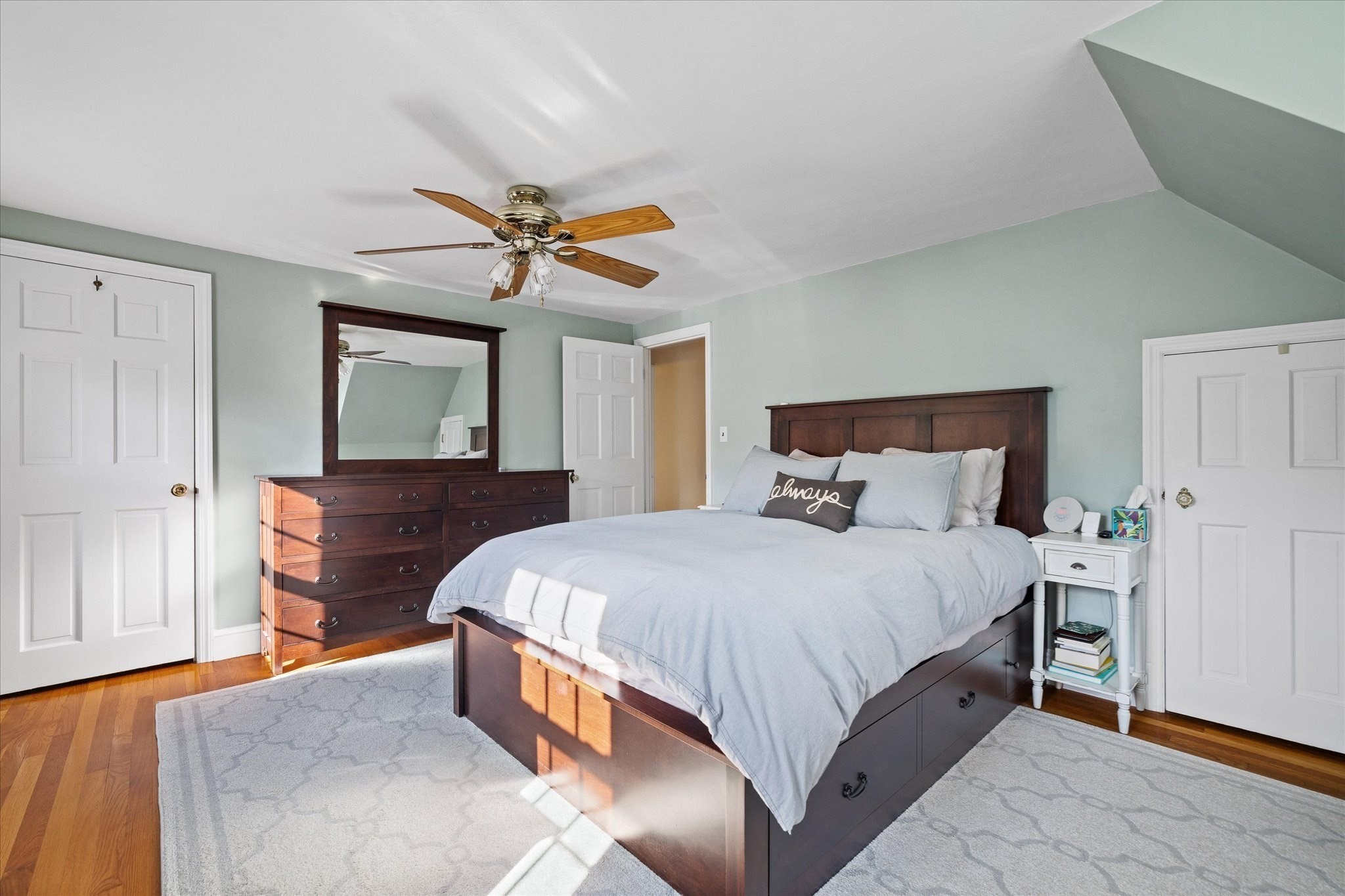 main property photo 20
