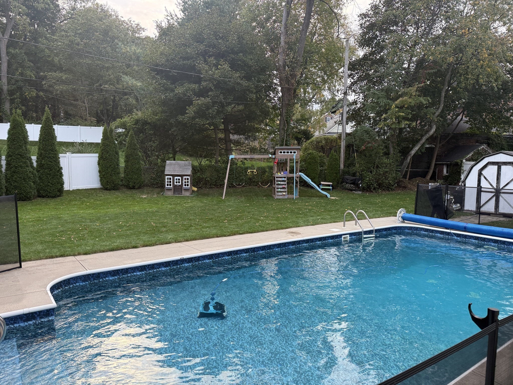 main property photo 37