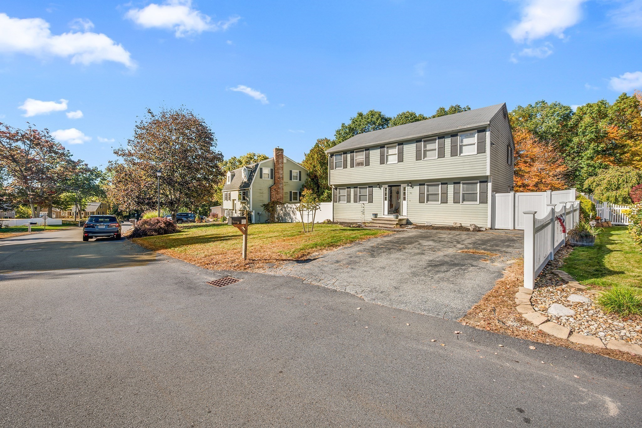 main property photo 31