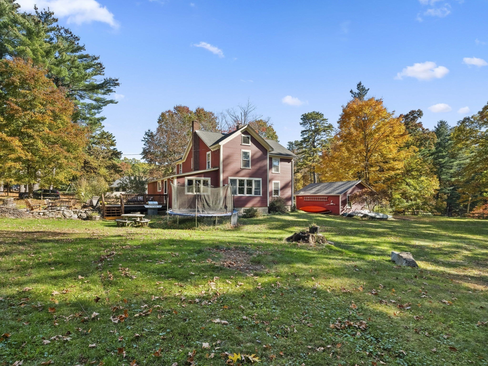 main property photo 37