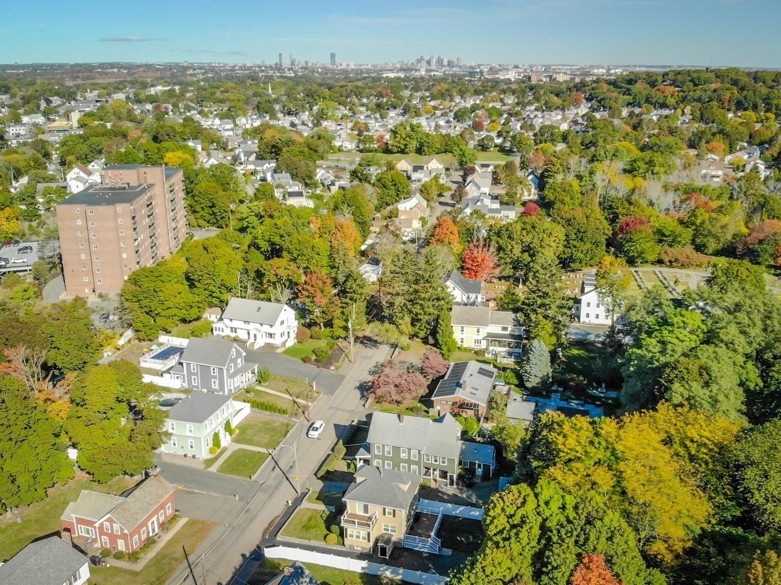 main property photo 37