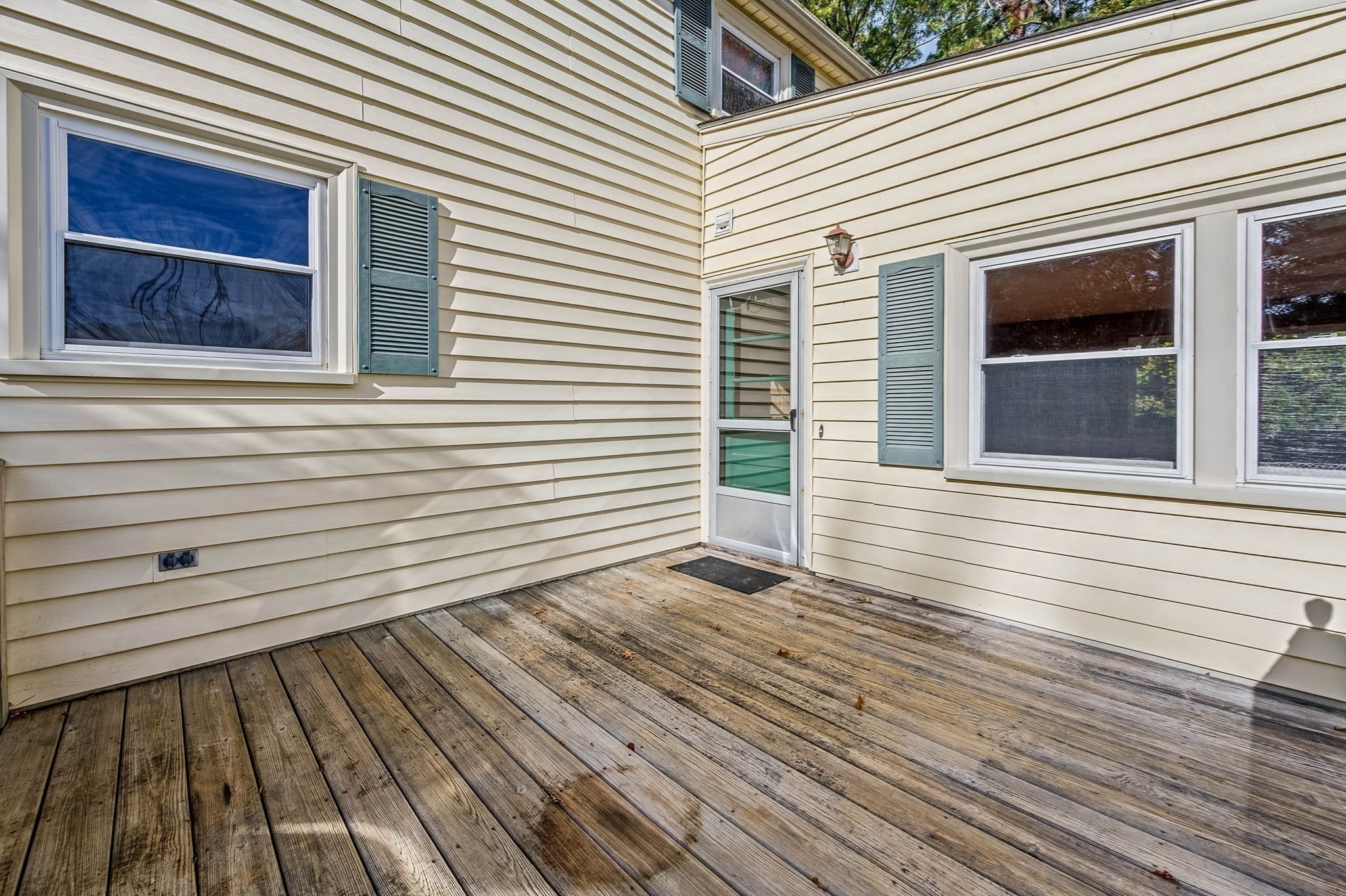 main property photo 39