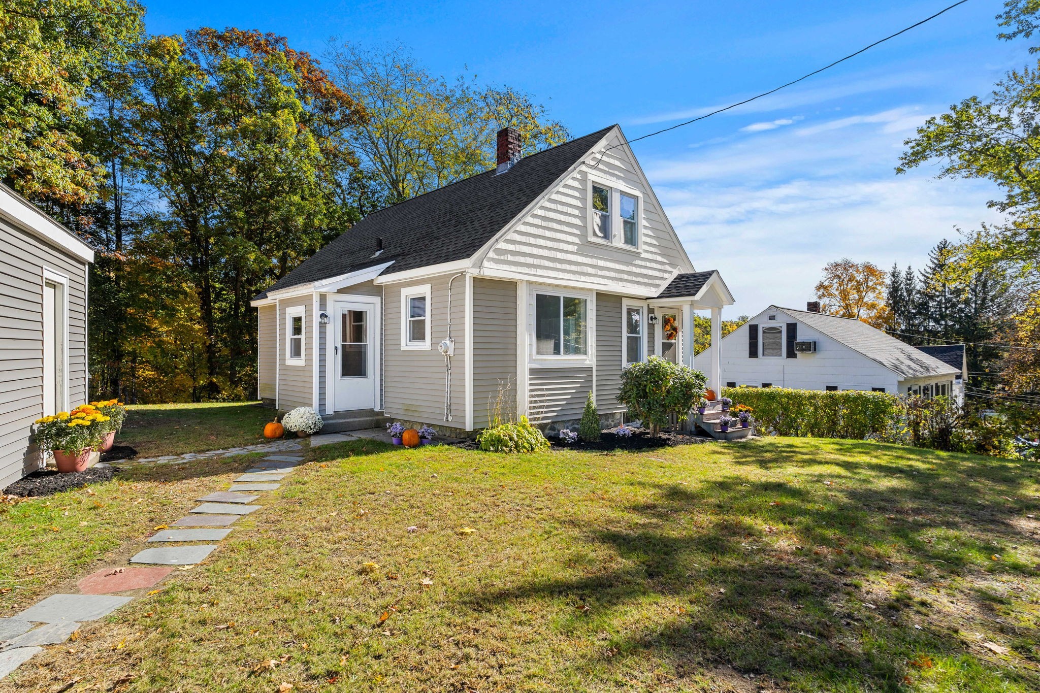 main property photo 38