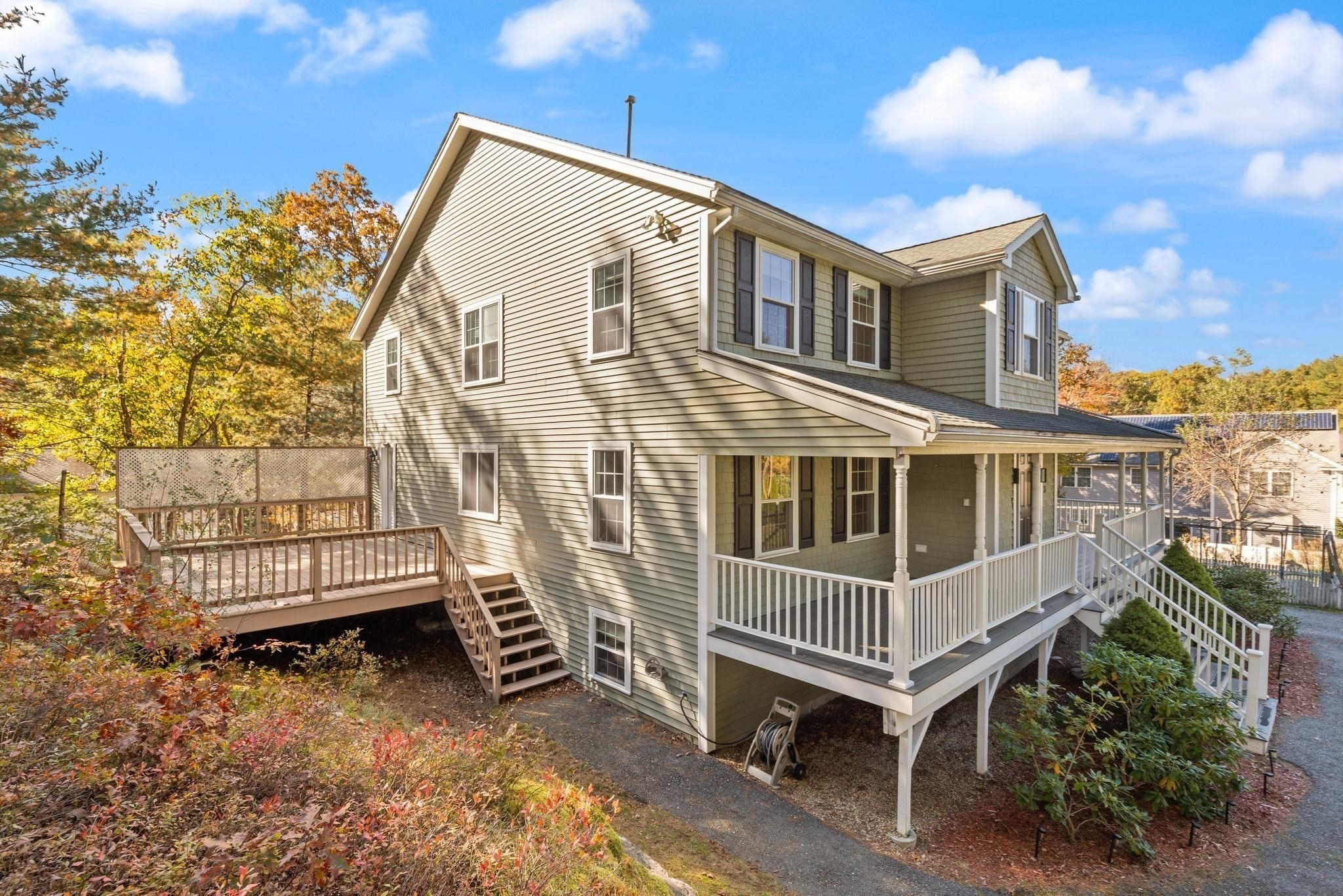 main property photo 40