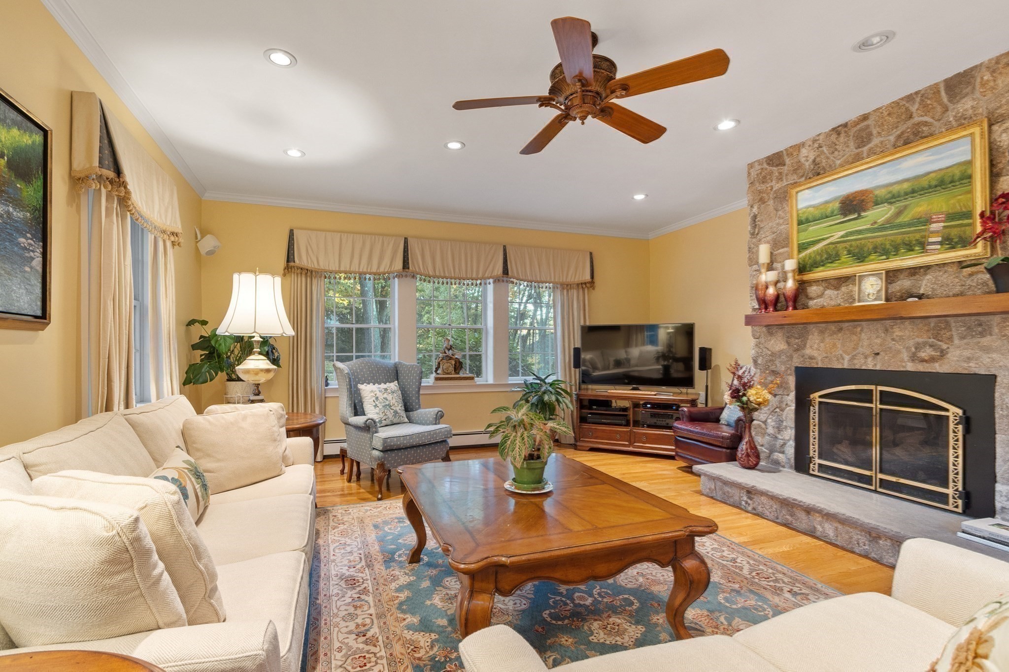 main property photo 7
