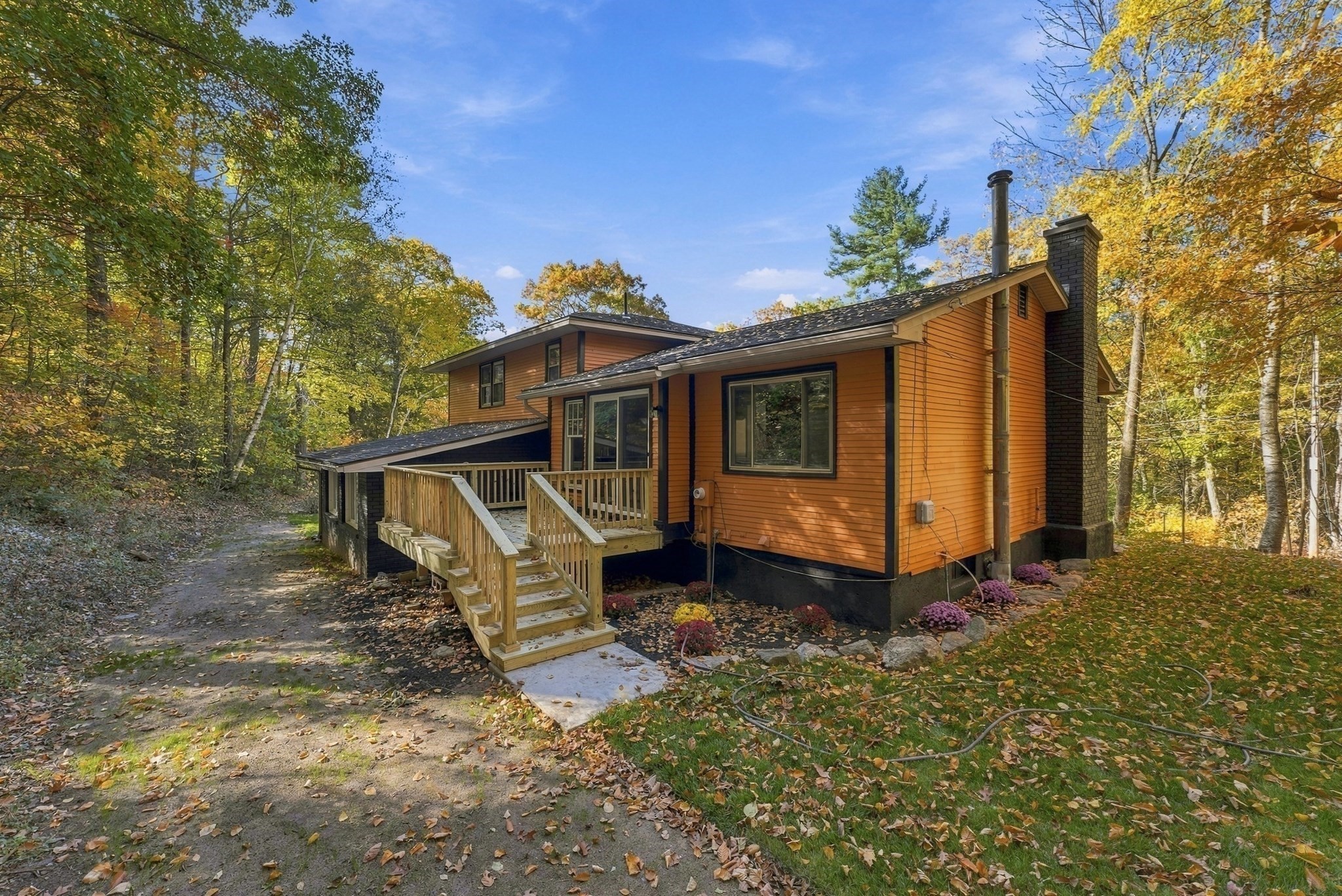 main property photo 3