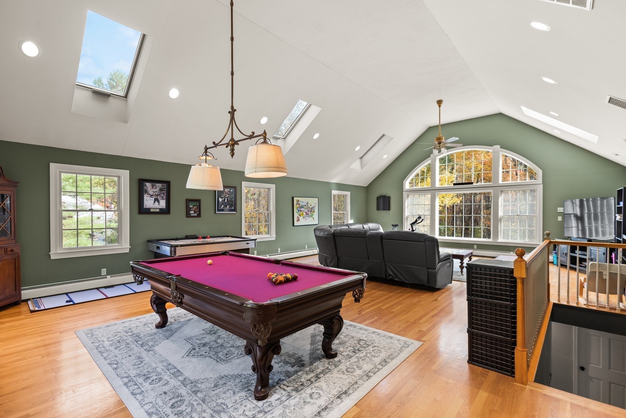 main property photo 16