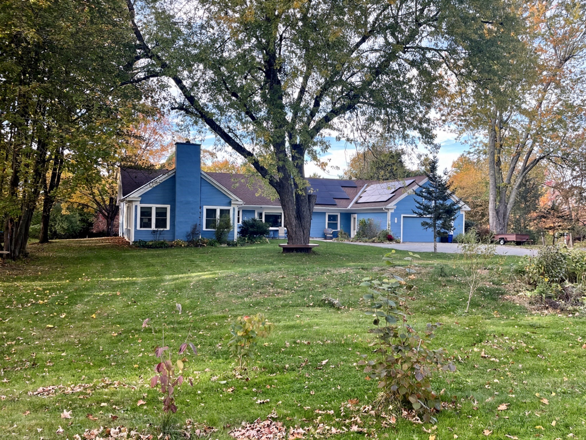main property photo 40