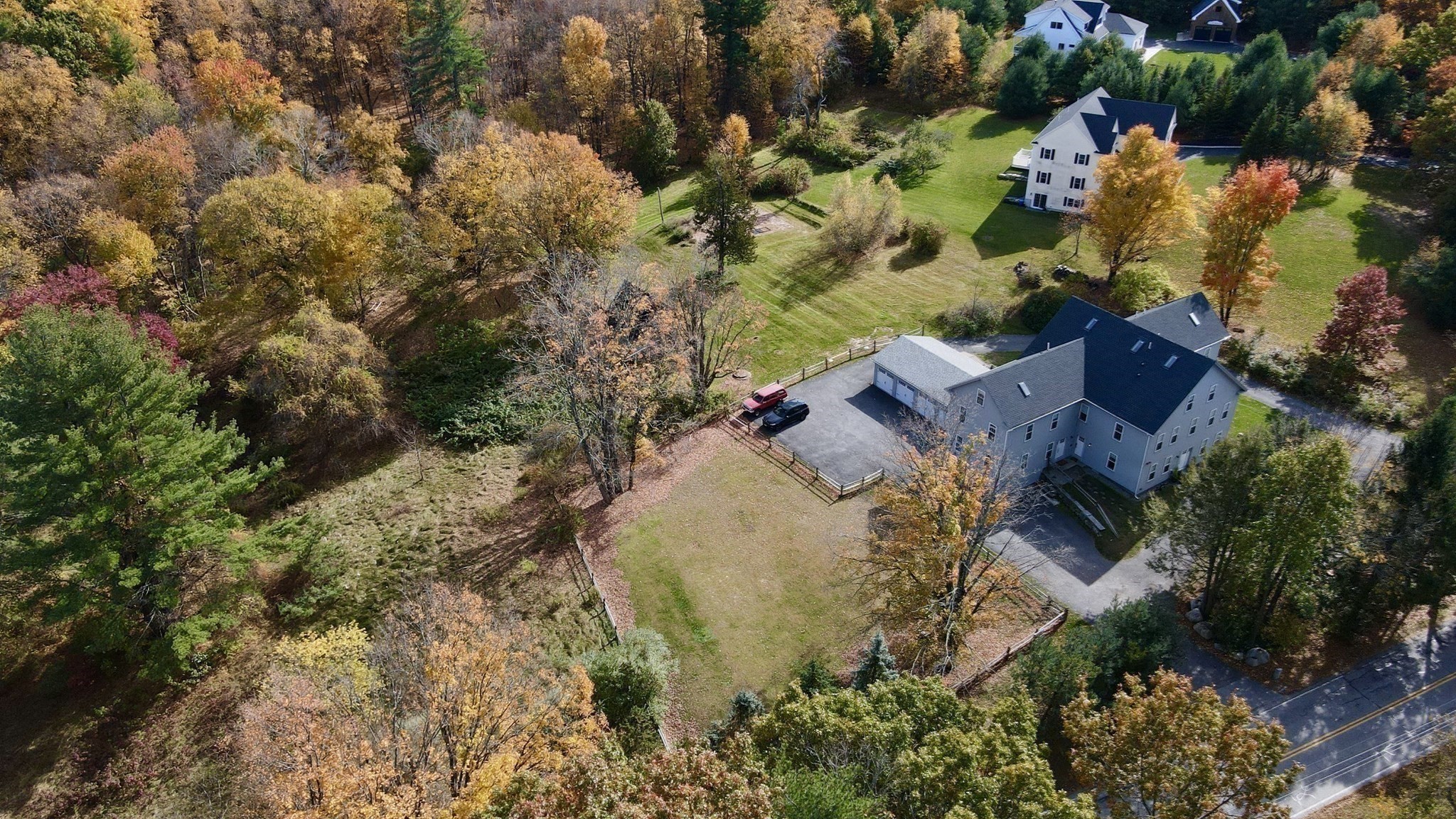 main property photo 30