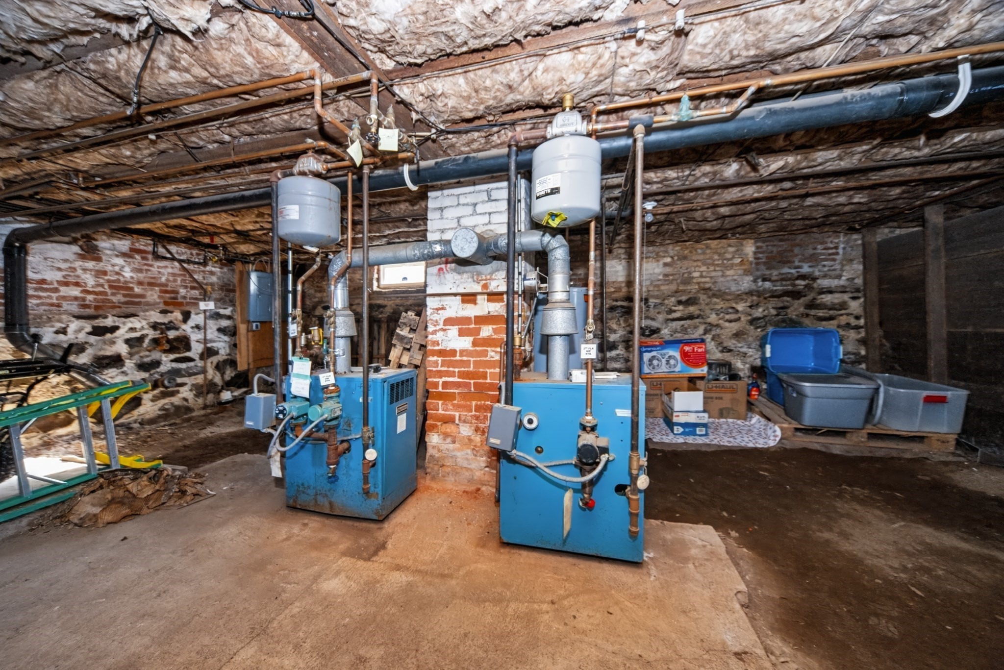 main property photo 25