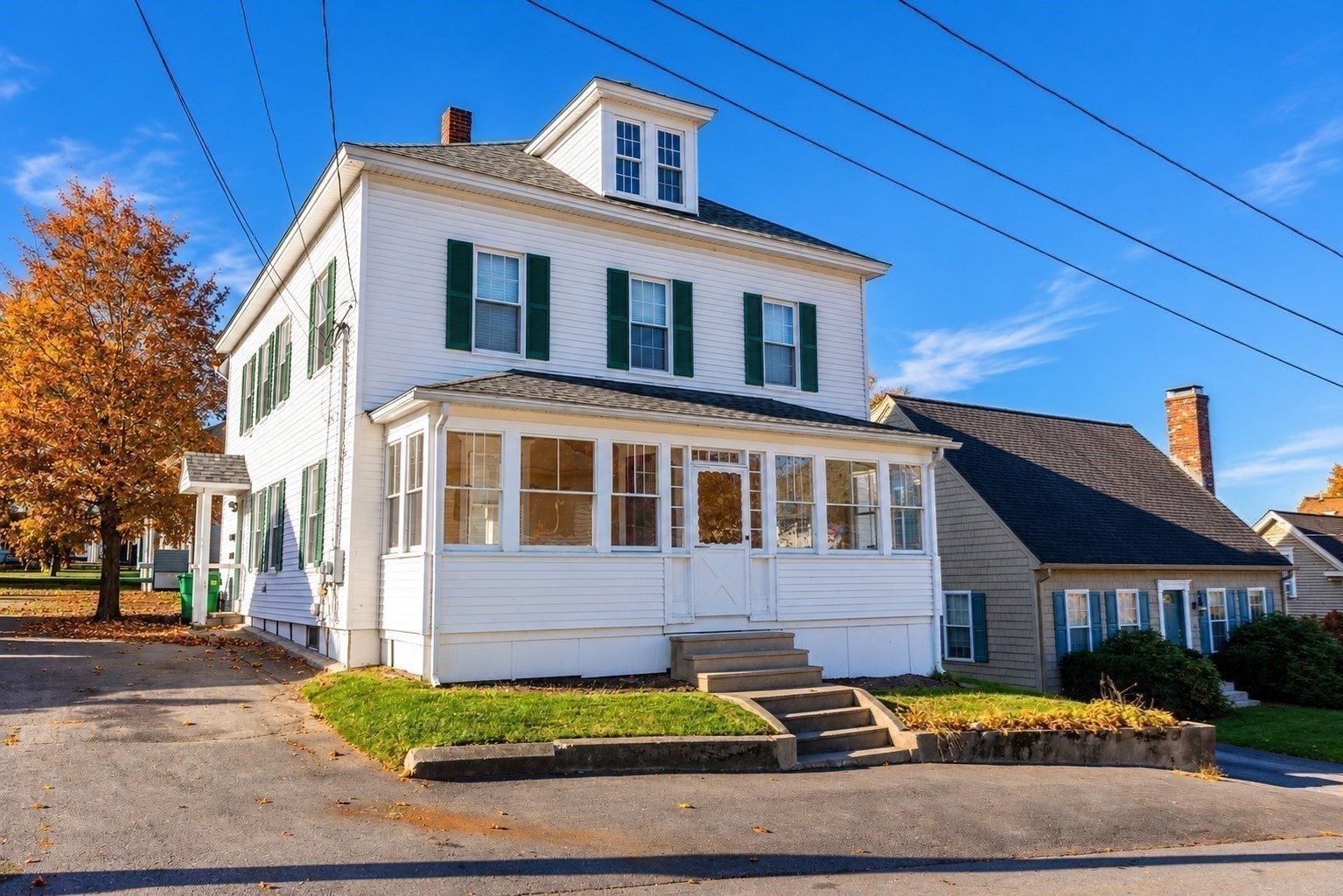 main property photo 28