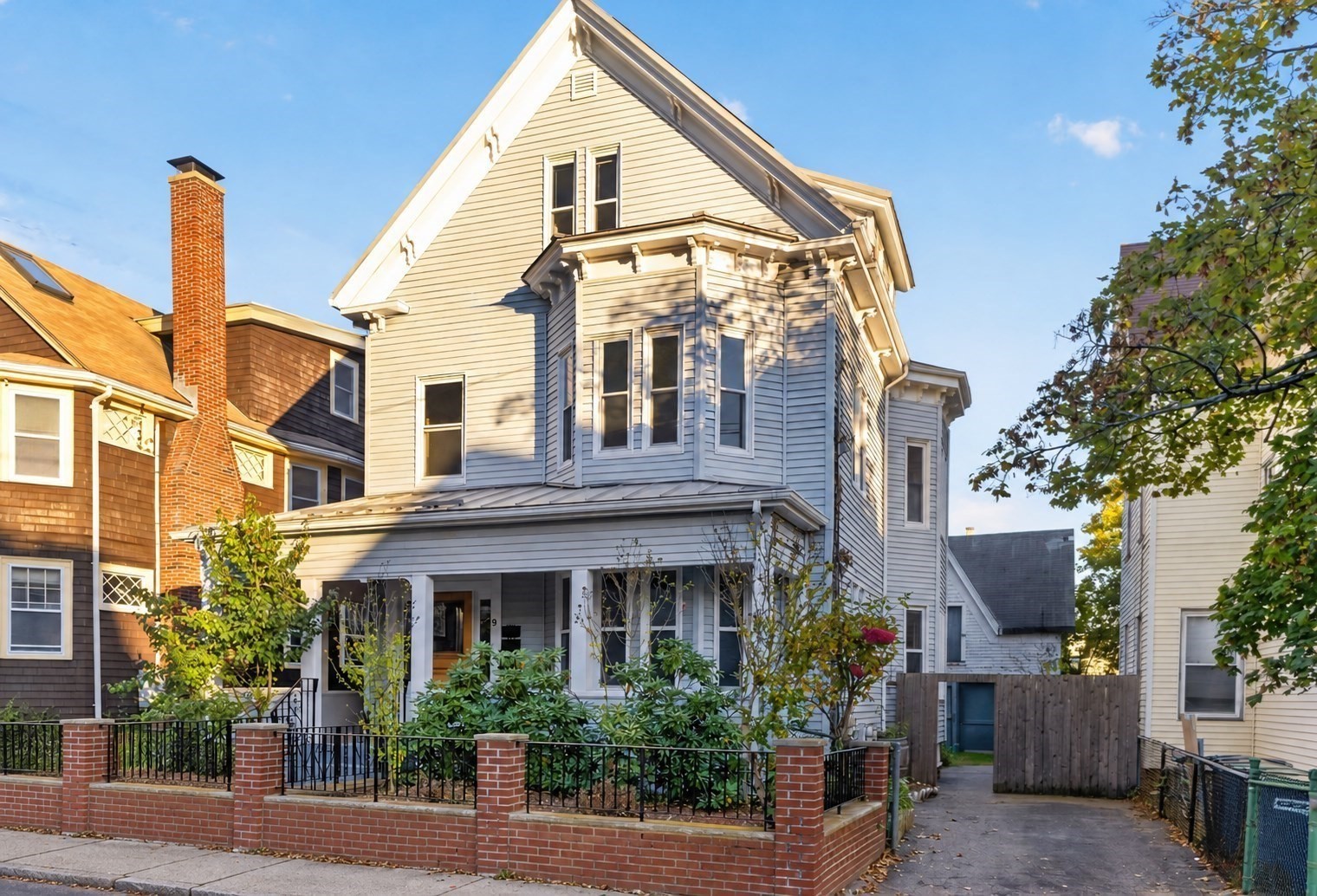 main property photo 38