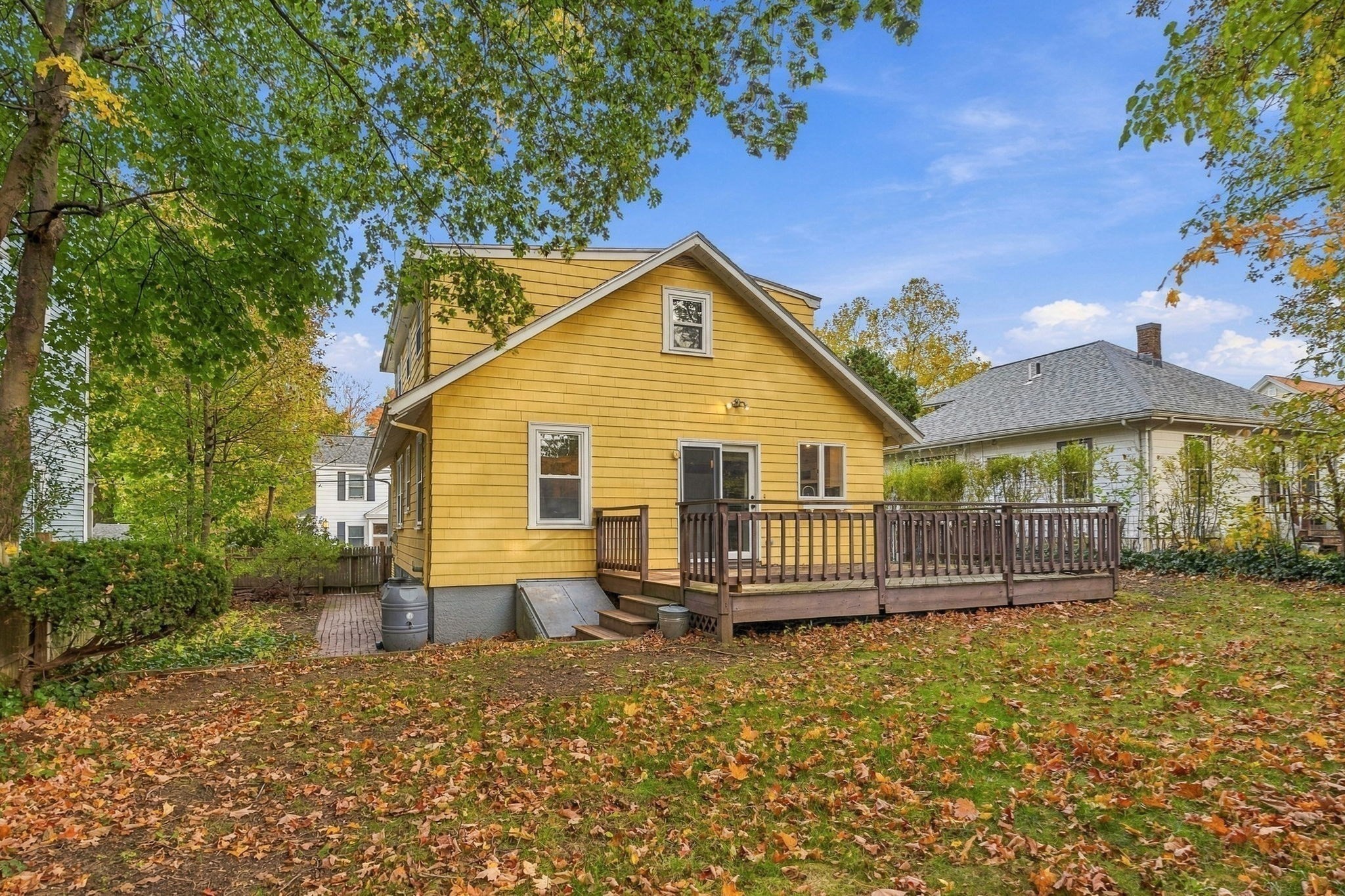main property photo 31