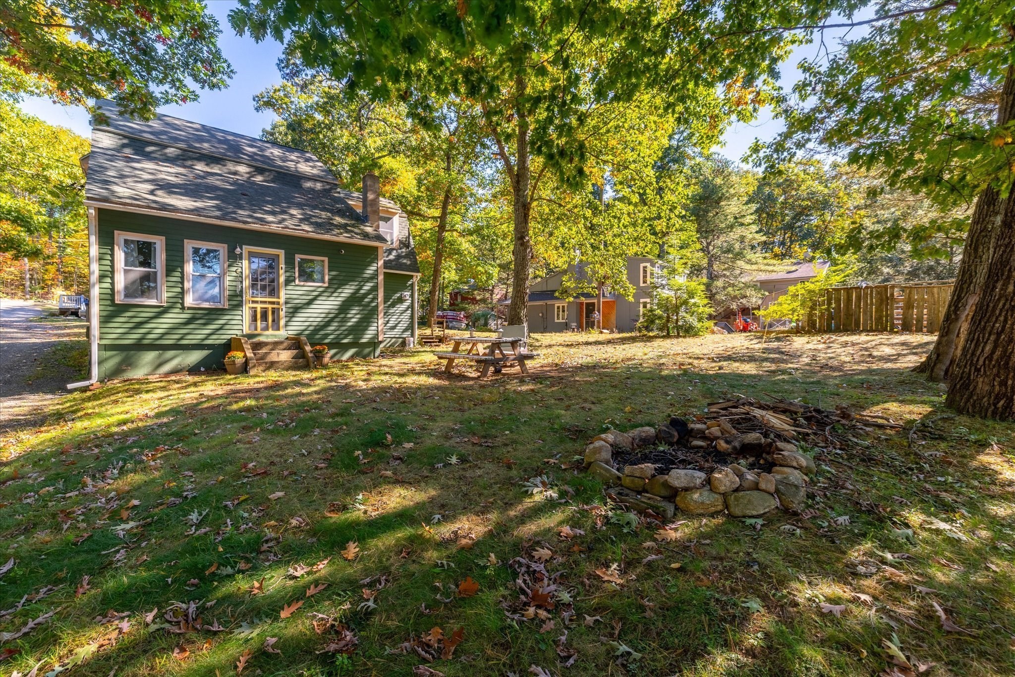 main property photo 10