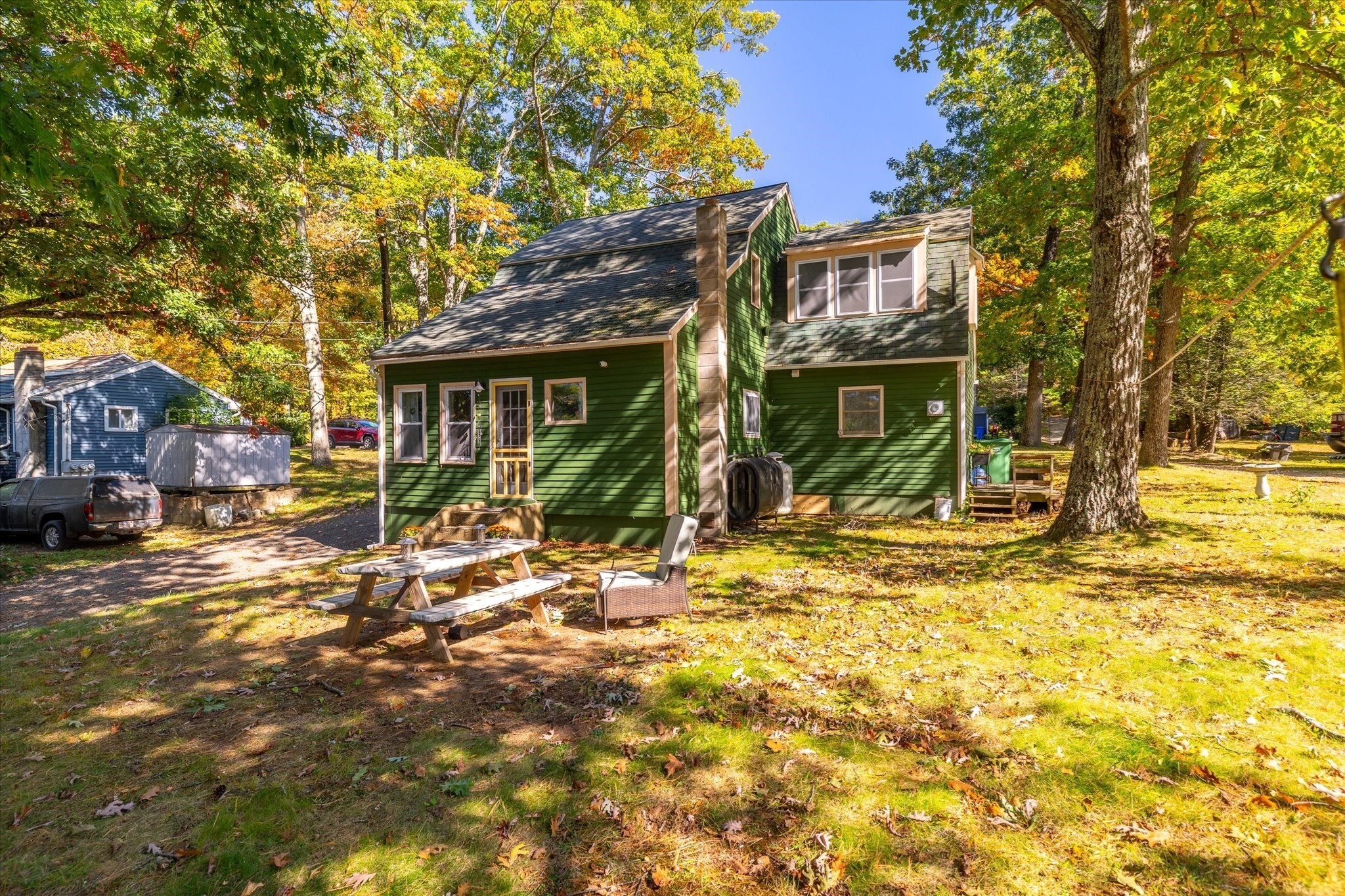 main property photo 9