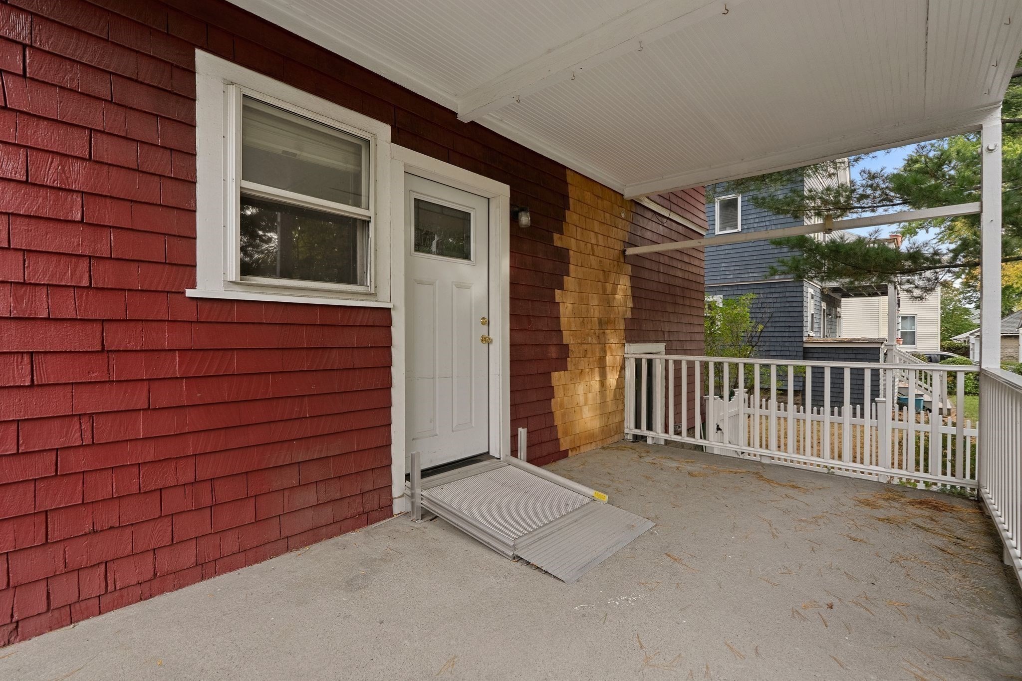 main property photo 36