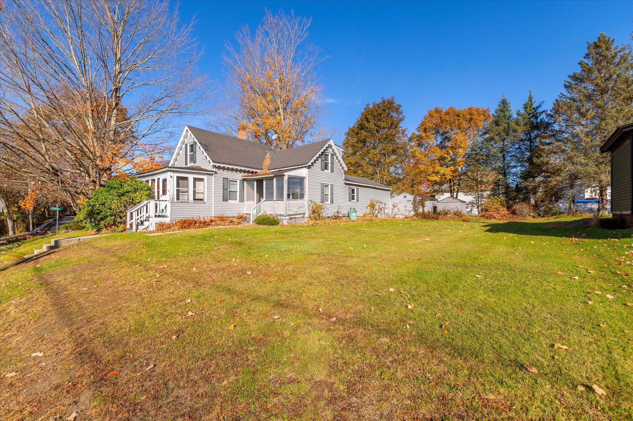 main property photo 7