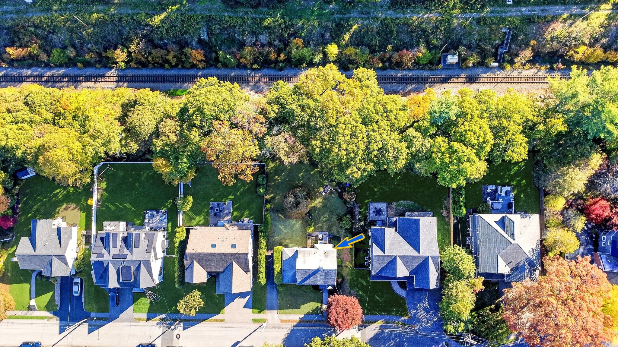 main property photo 24