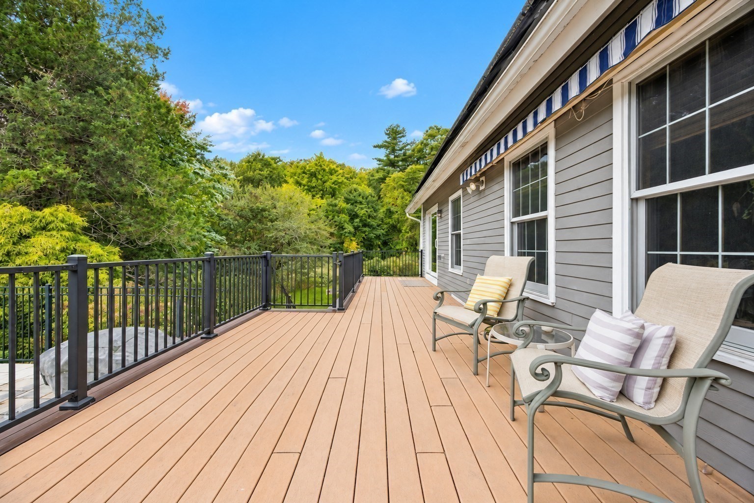 main property photo 34