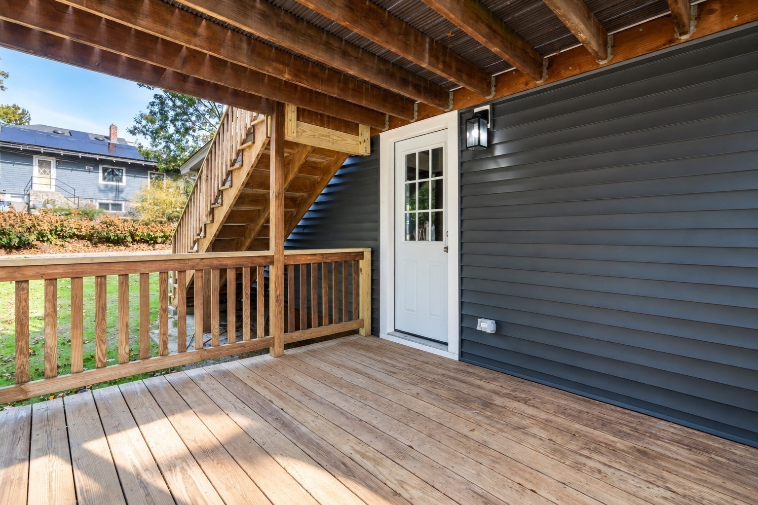 main property photo 16