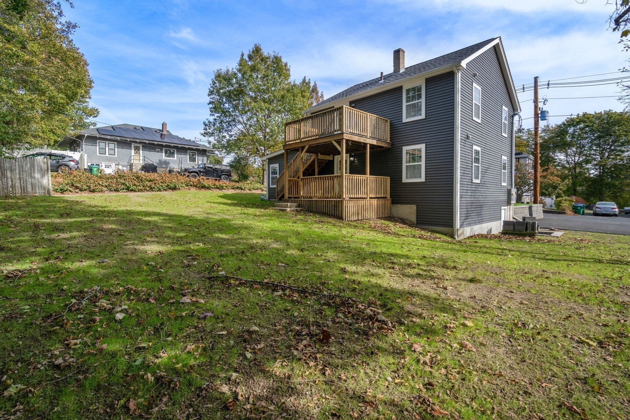 main property photo 18