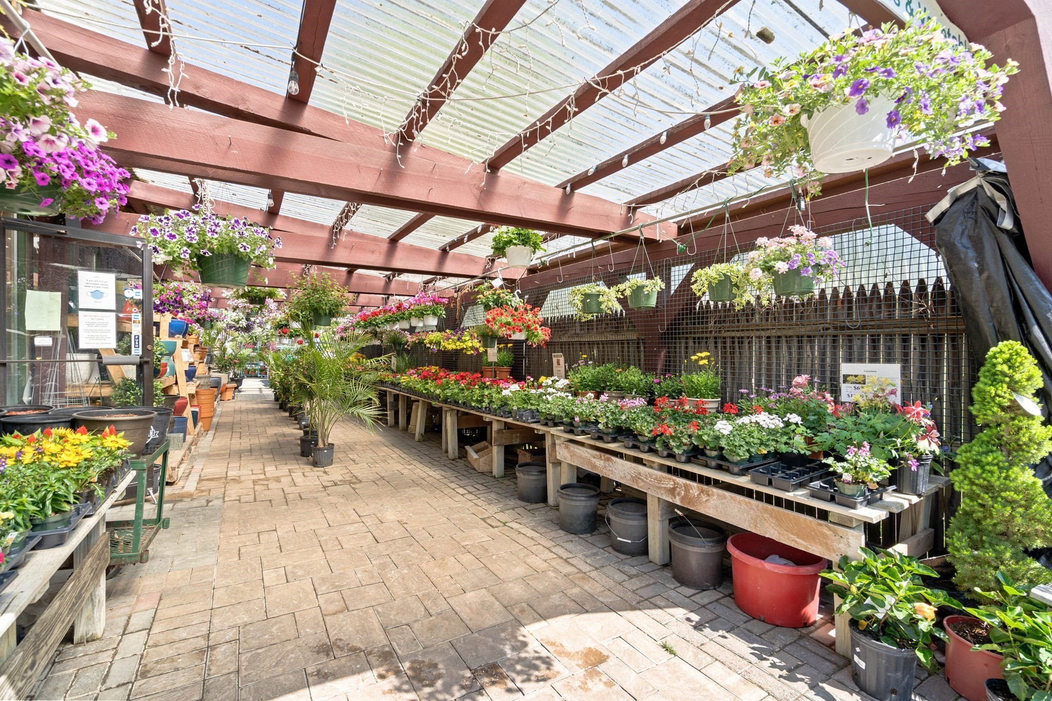 main property photo 16