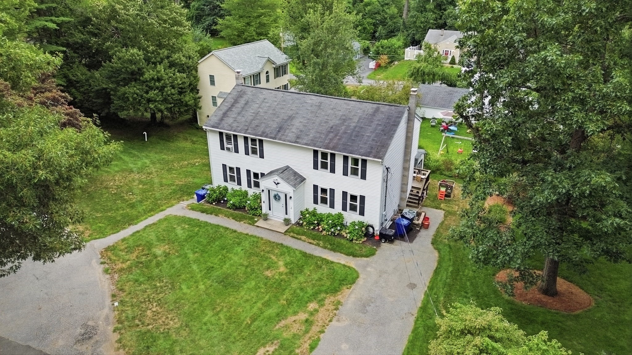 main property photo 2