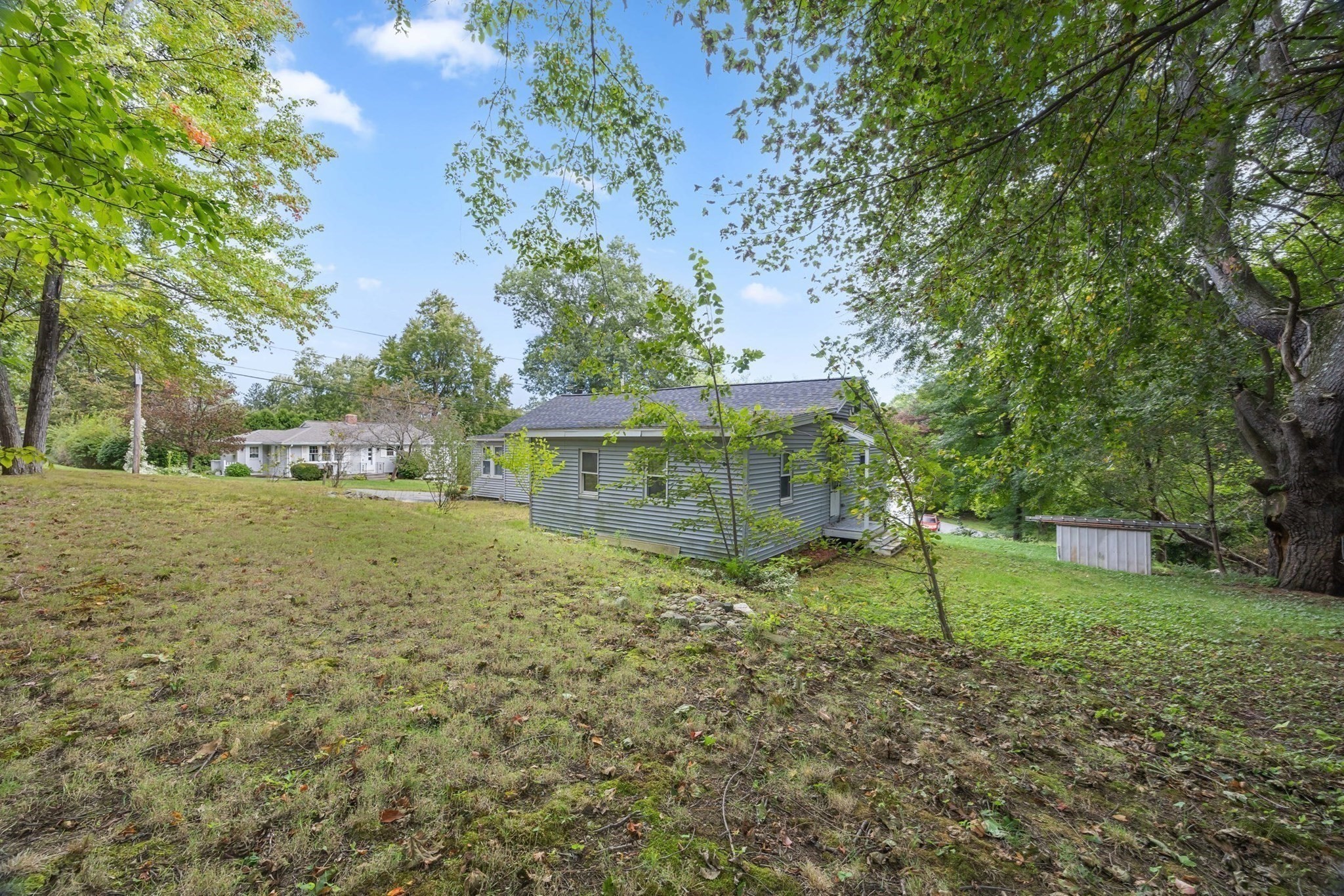 main property photo 37