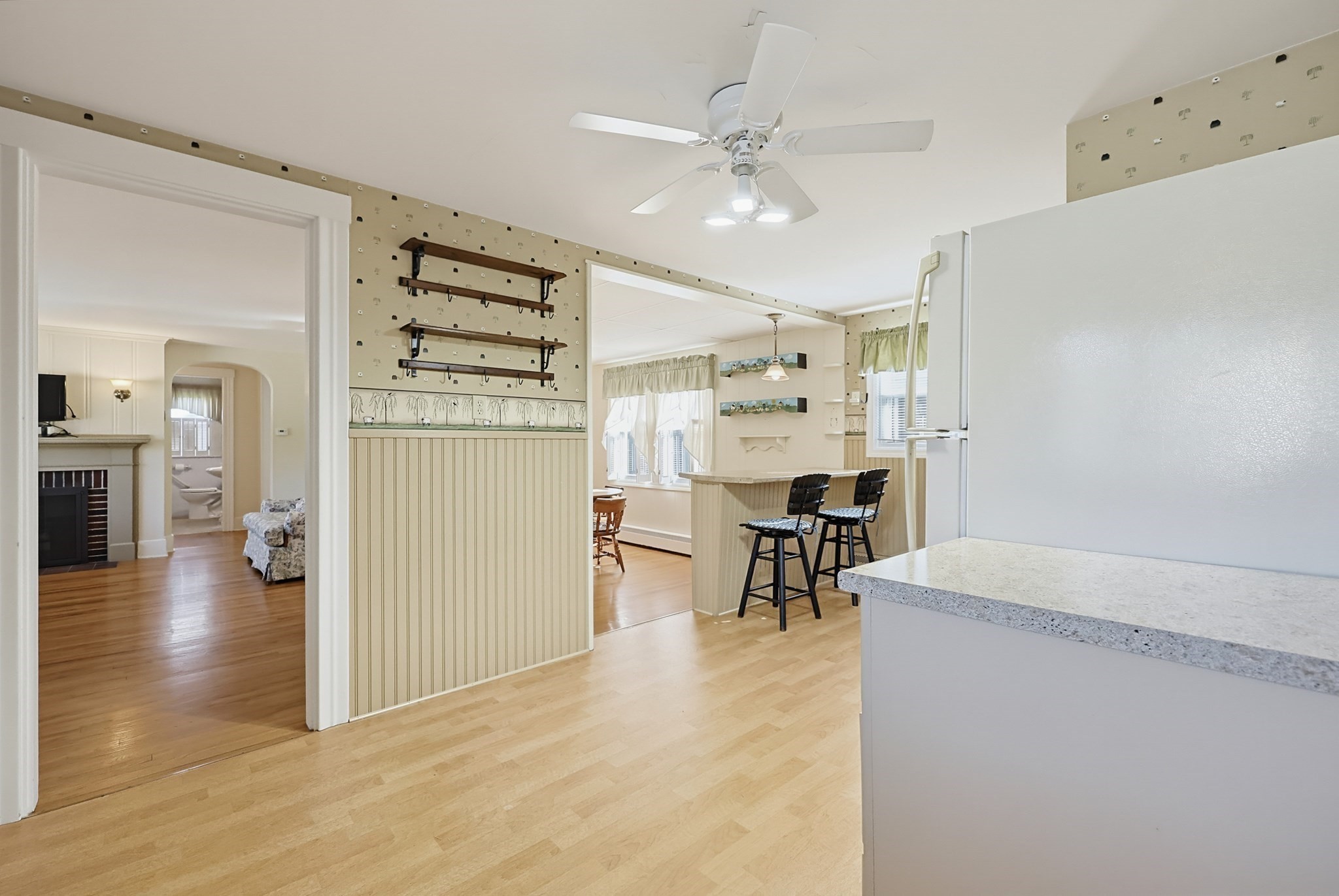 main property photo 17