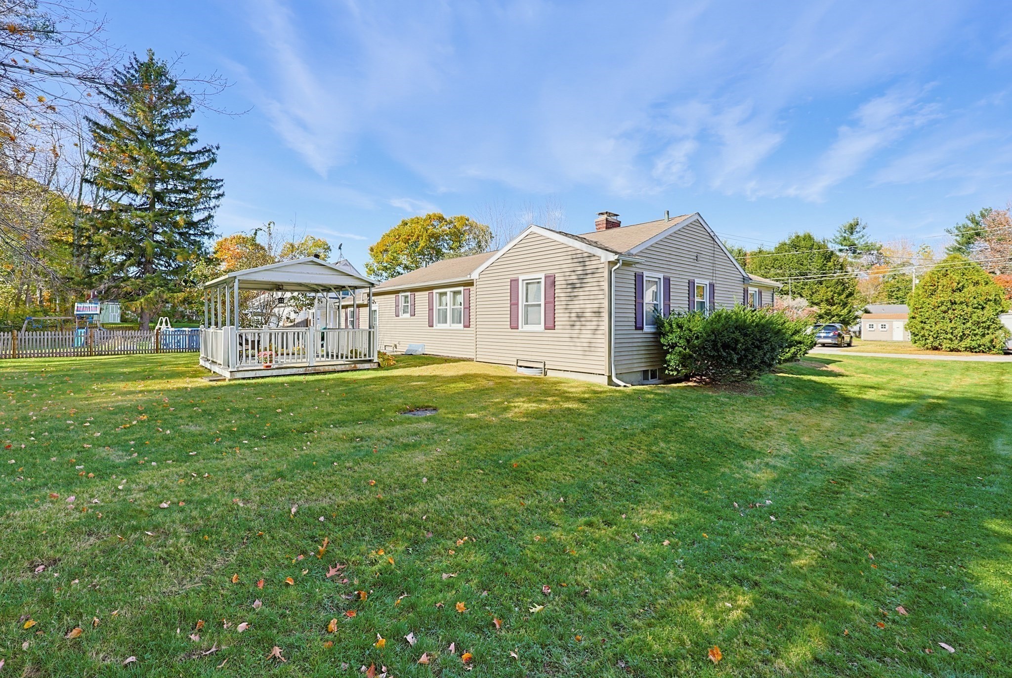 main property photo 29