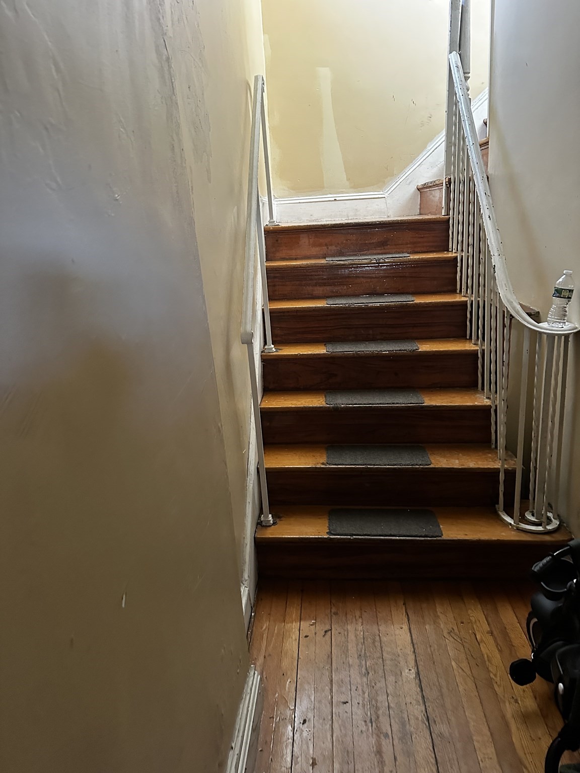 main property photo 6