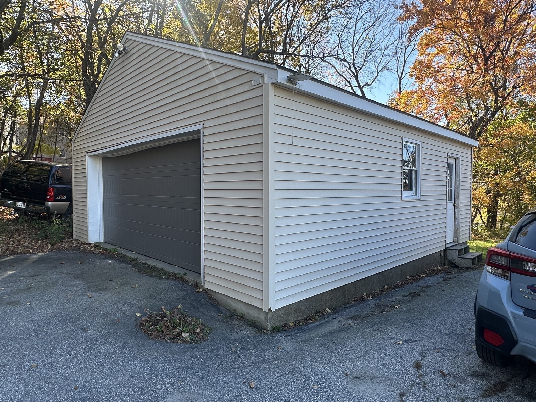 main property photo 26