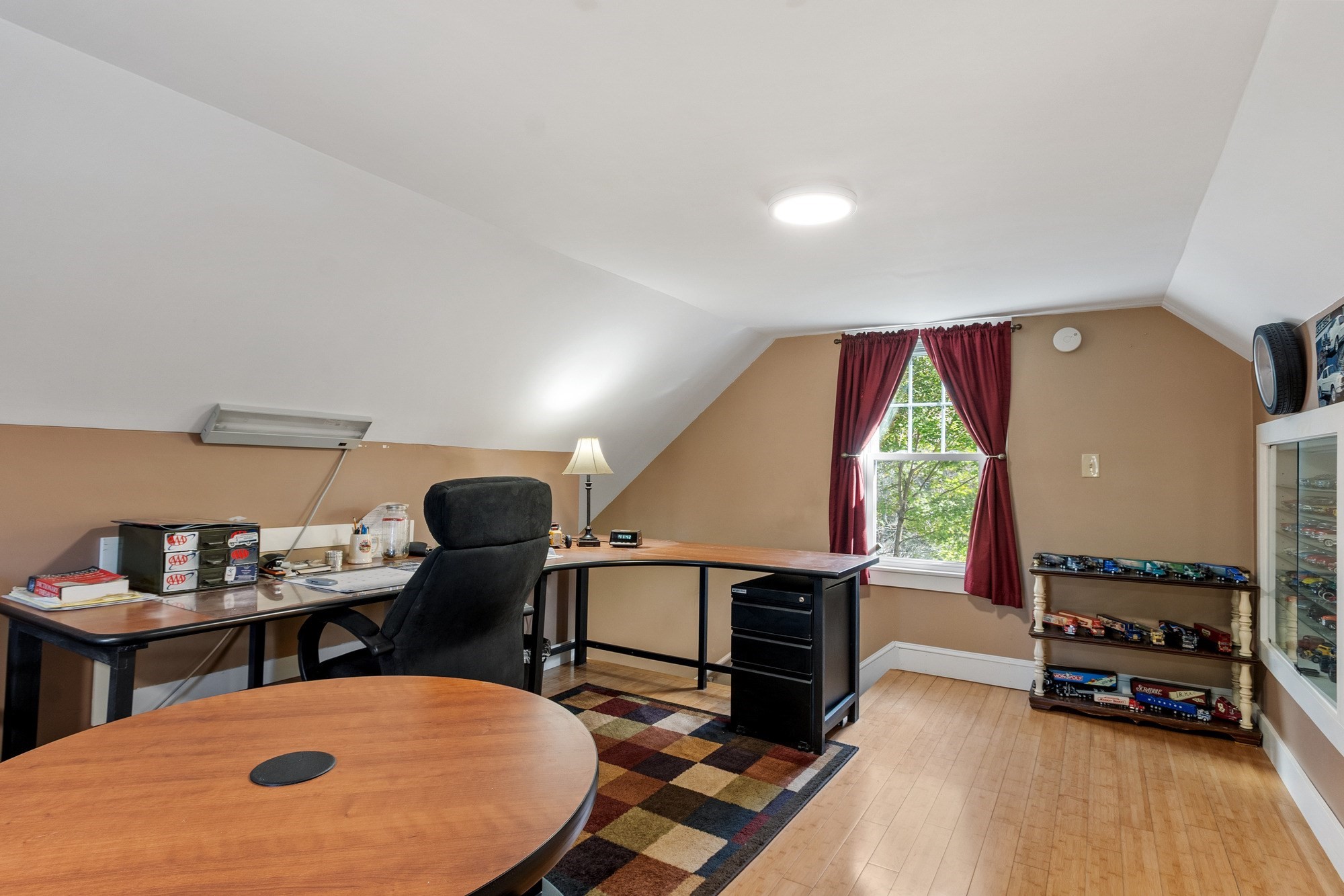 main property photo 17