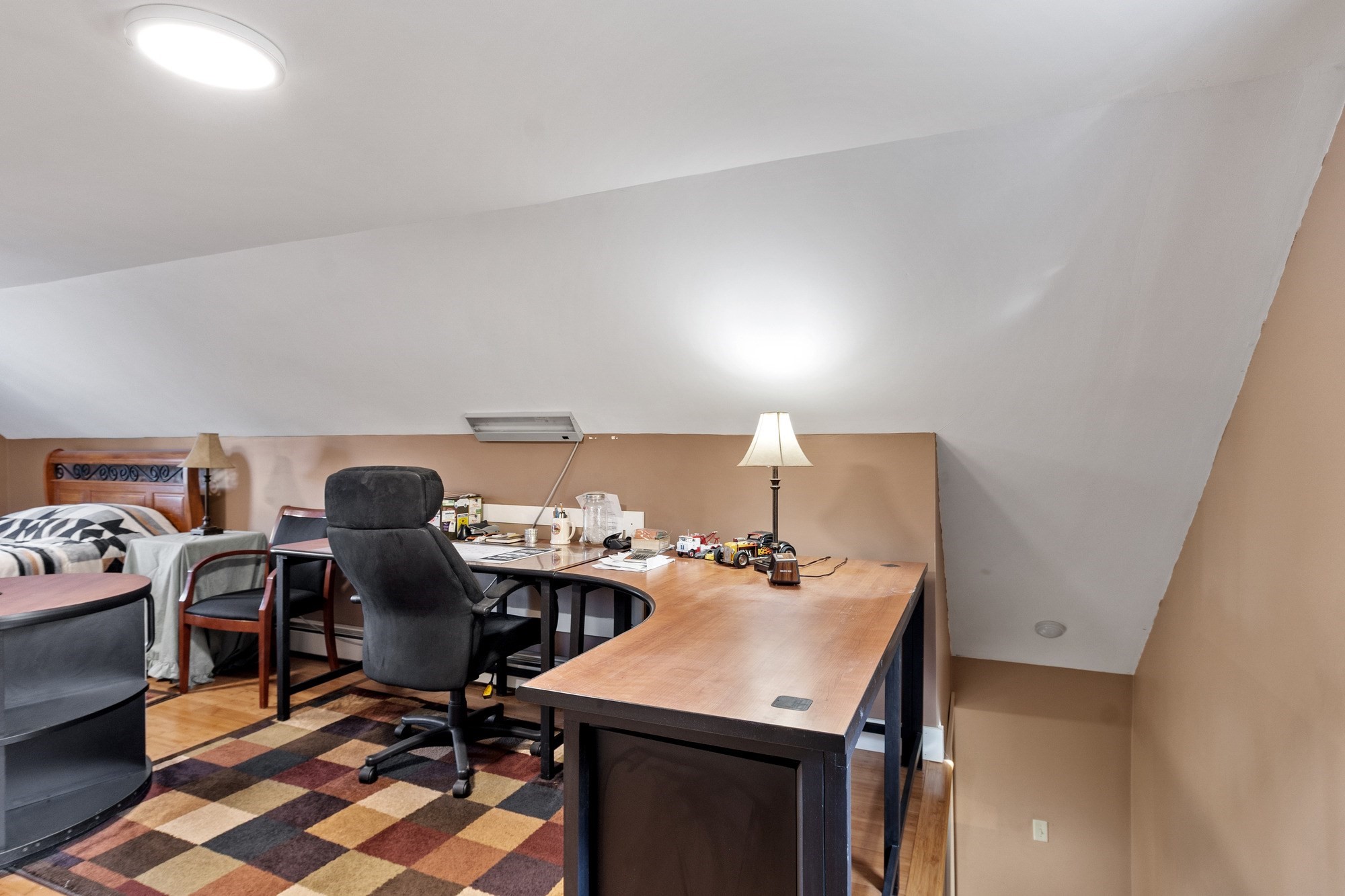 main property photo 19